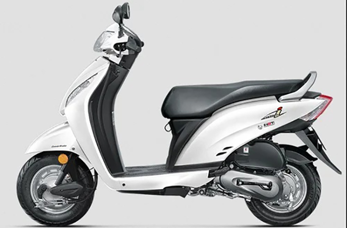 Scooty on Rent in Mathura